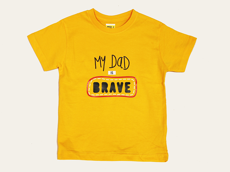 T-shirt Amarela “My Dad is BRAVE”
